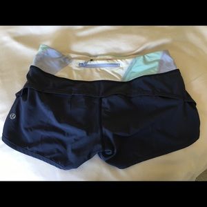 Like new old version lululemon speed shorts sz4